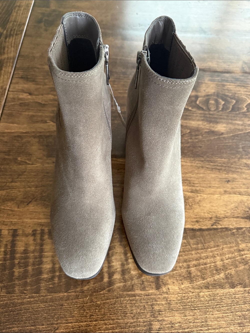 Blondo Women's Taupe Waterproof Ankle Boots Size 8